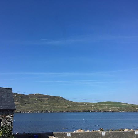 The Pier Bar , Cleggan Bed & Breakfast Exterior photo