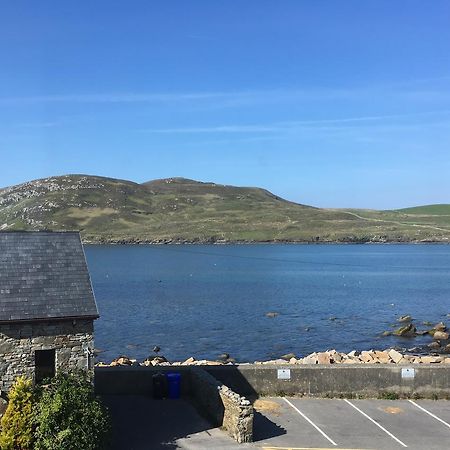 The Pier Bar , Cleggan Bed & Breakfast Exterior photo